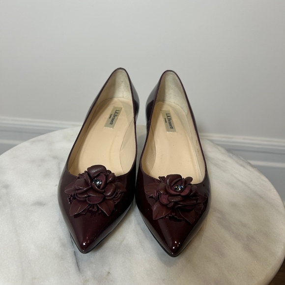 L.K. BENNETT Patent Bordeaux Kitten Heels - Picture 3 of 7